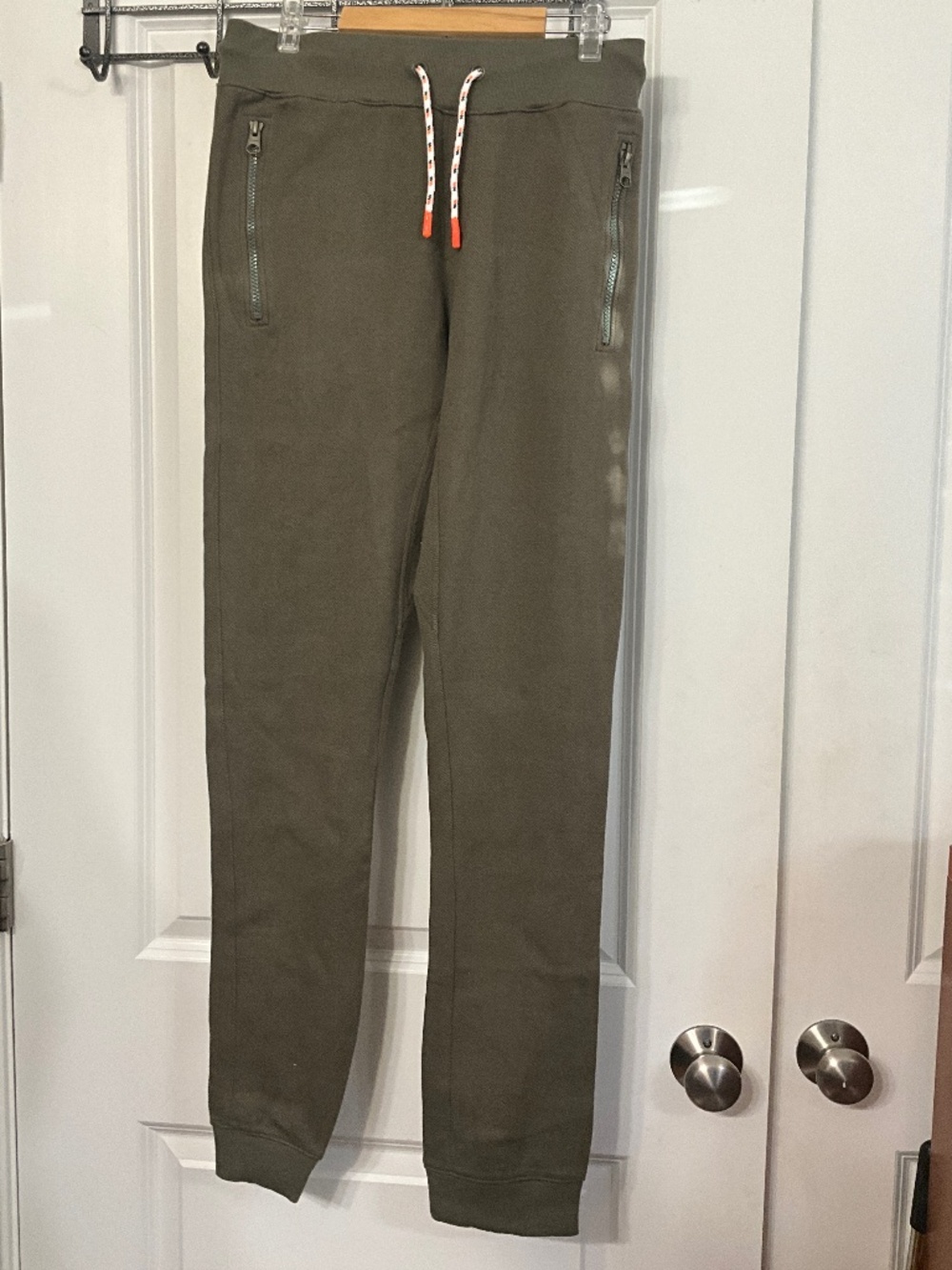 Tommy Hilfiger men/ big boy/youth olive green jogger/sweatpants Xl